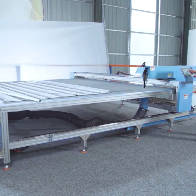 Laser cutting machine